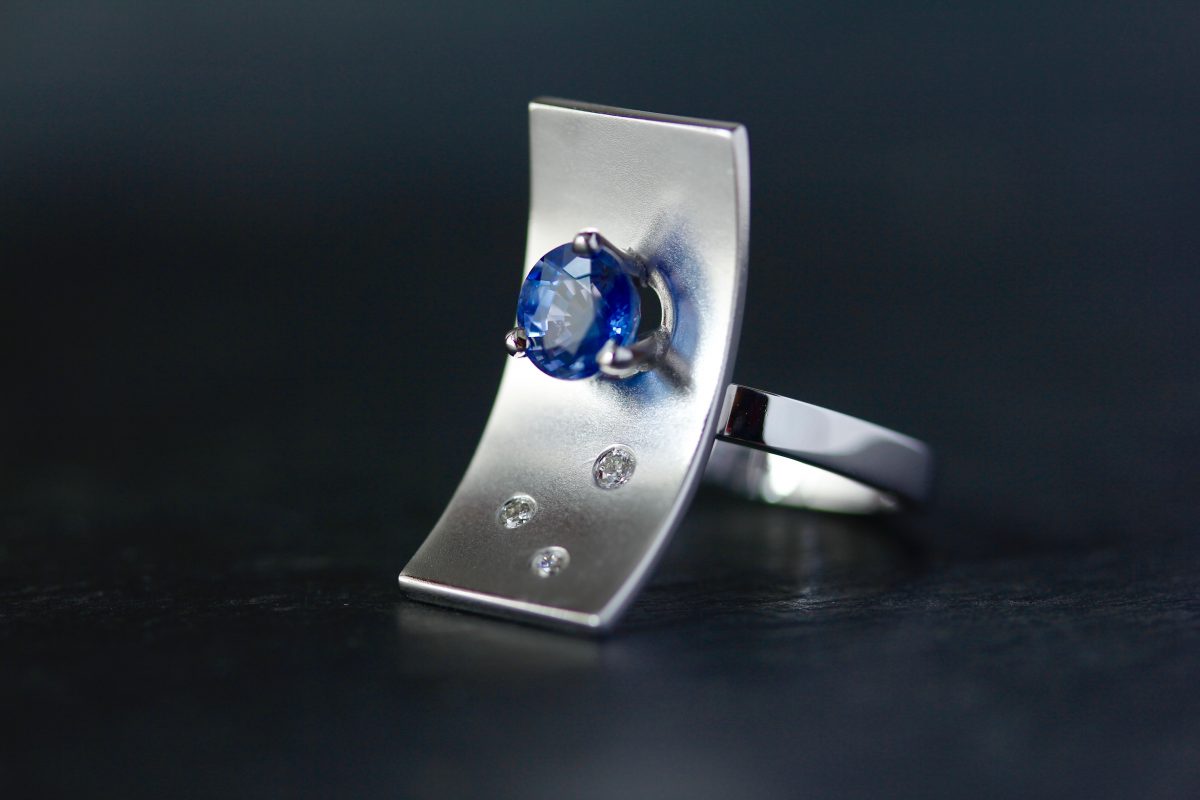 Bague "Slide". - bijoutier joaillier créateur Valenciennes