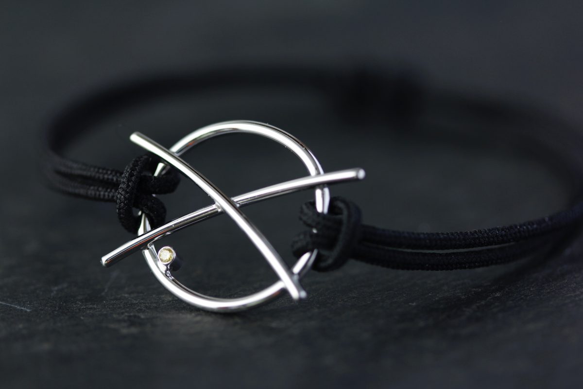 Bracelet "Here". - bijoutier joaillier créateur Valenciennes