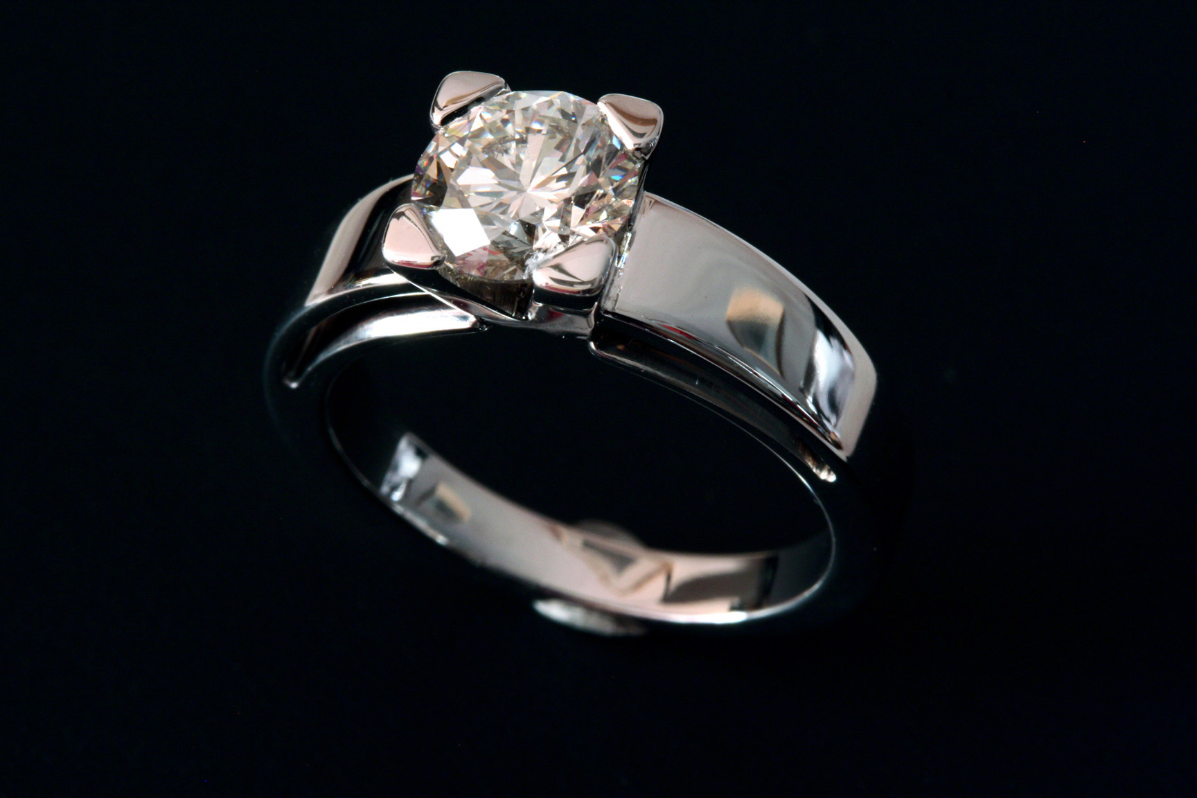 Bague diamant createur best sale